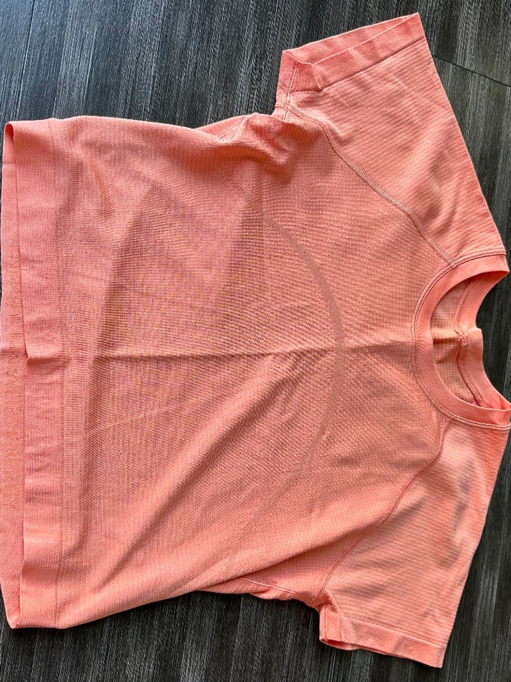 Lululemon Swiftly Tech Short Sleeve Crop T-Shirt